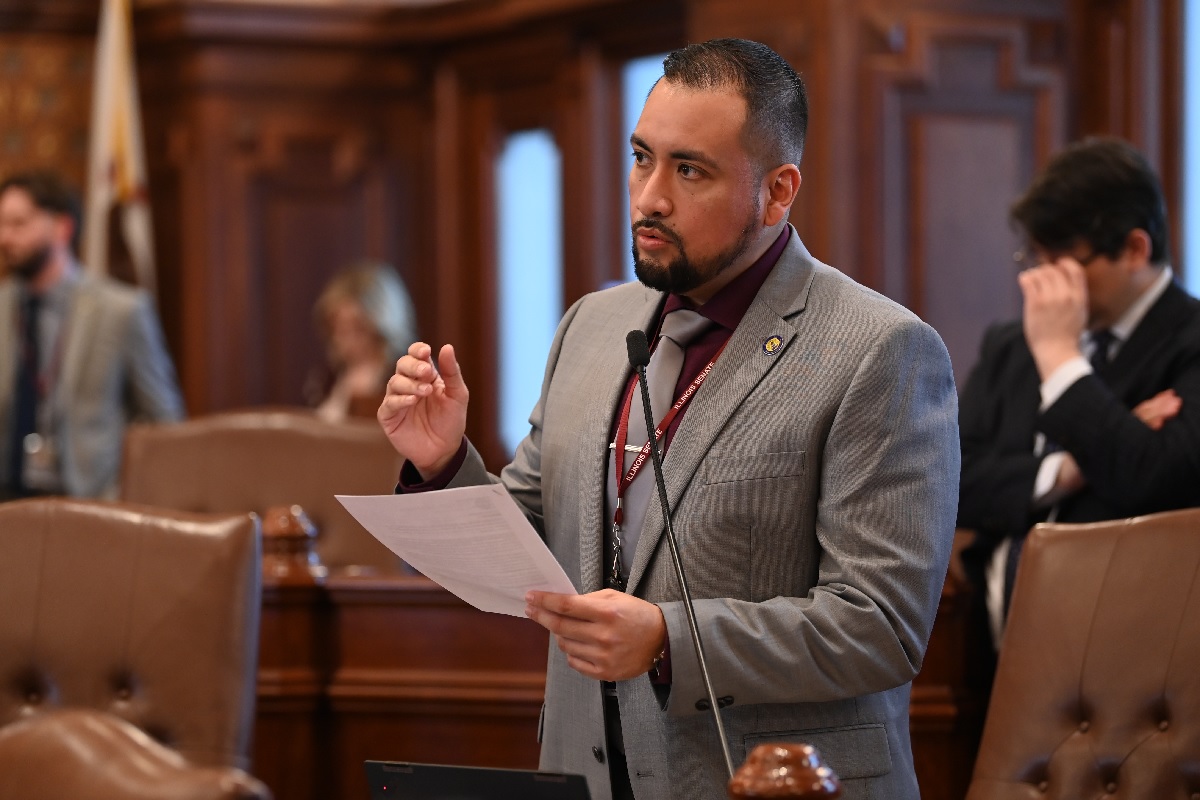 State Senator Javier Loera Cervantes speaks on the Senate floor
